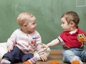 第三代试管助孕生子多少费用，生孩子十万费用贵吗？